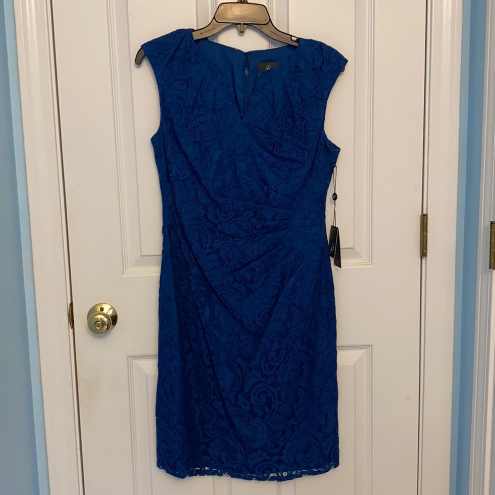 New 8P royal blue lace sheath dress